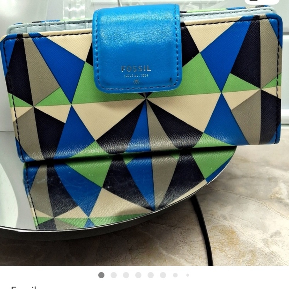 Fossil Blue and Green Wallet with Geometric Design 6.5x3.5